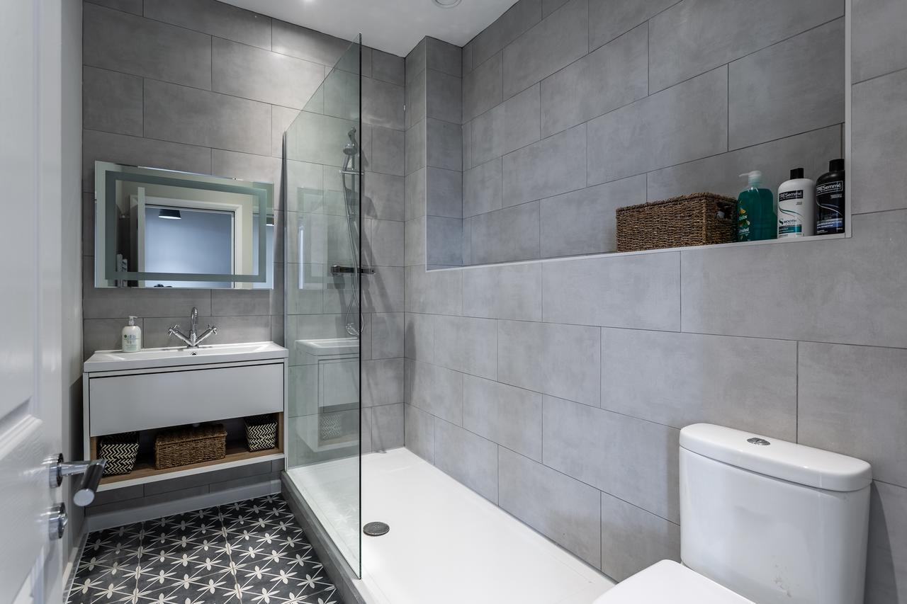 Californication - 2 Bed Apartment Southend-on-Sea Exterior foto