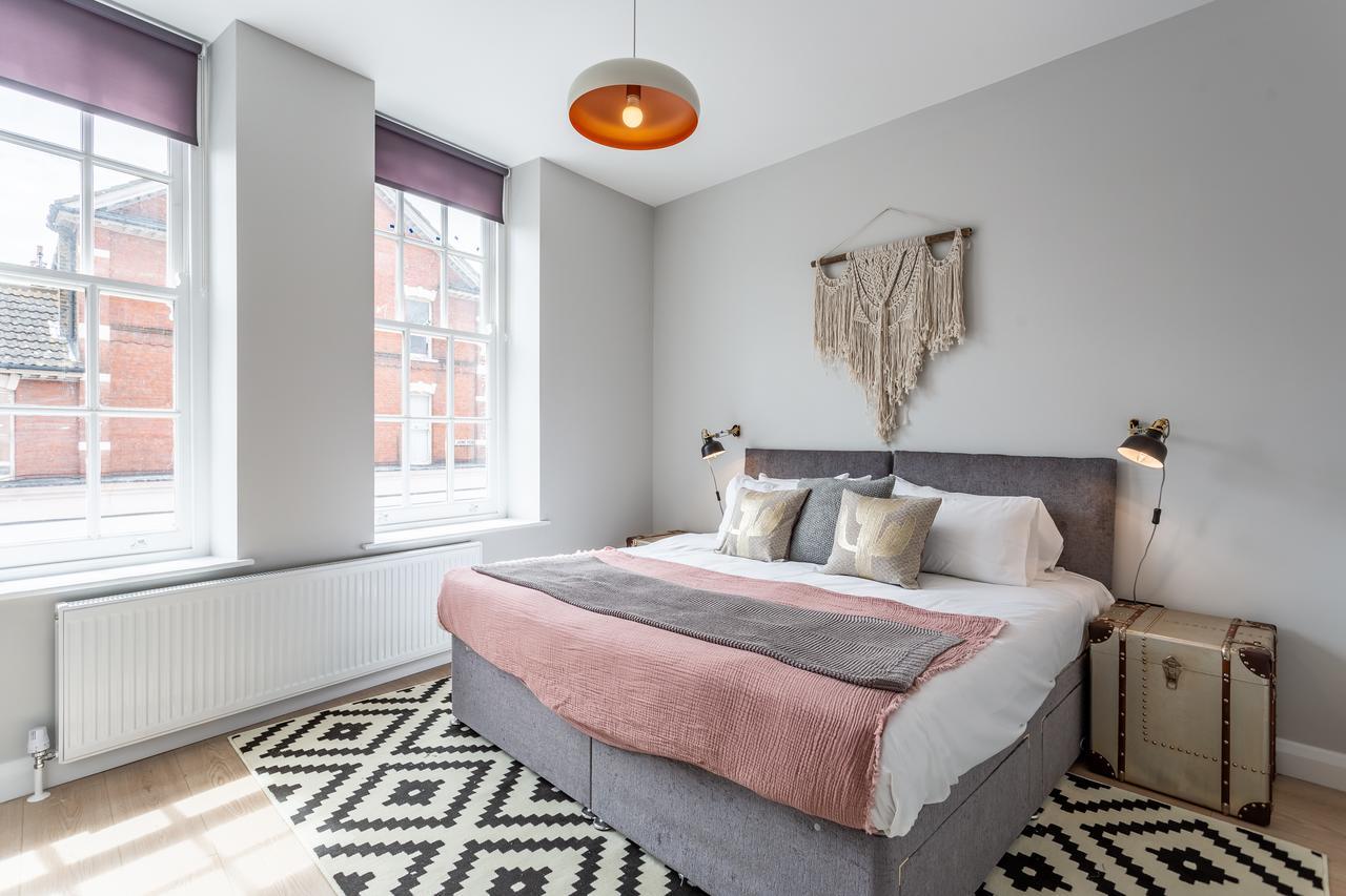 Californication - 2 Bed Apartment Southend-on-Sea Exterior foto